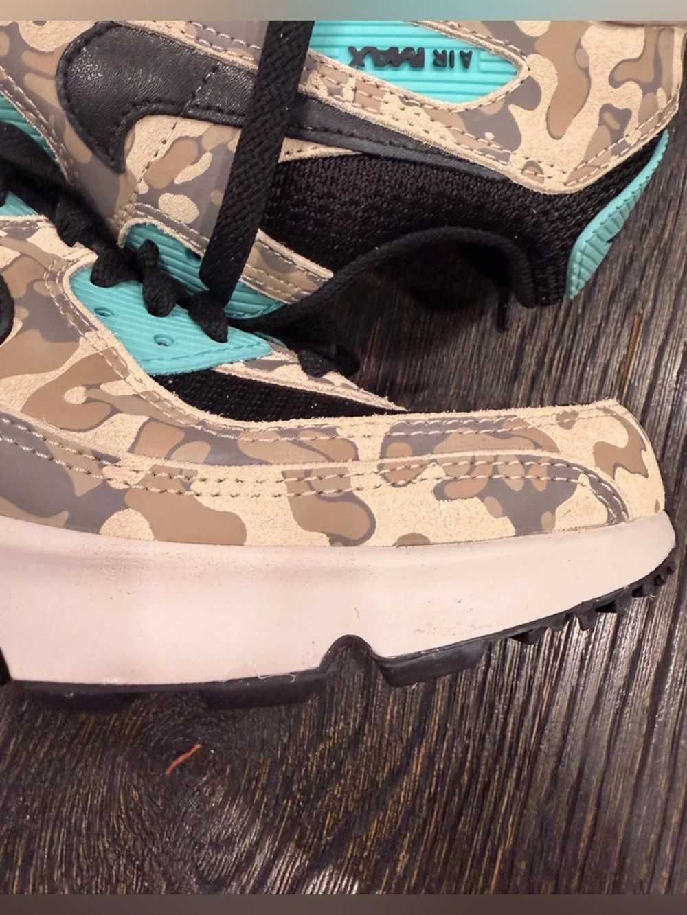 Air Max 90 Premium Camo Mens Running Shoes (Sanddrift/Black/Aurora Green/Khaki) - Picture 3 of 11